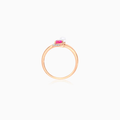18k rose gold ring decorated with natural diamond and pink topaz and pearl