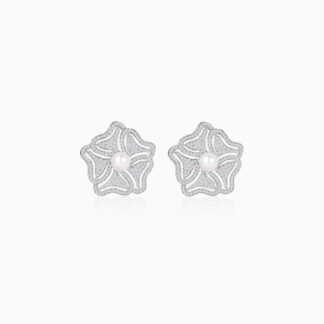 18K White Gold earrings with pearl and natural diamonds