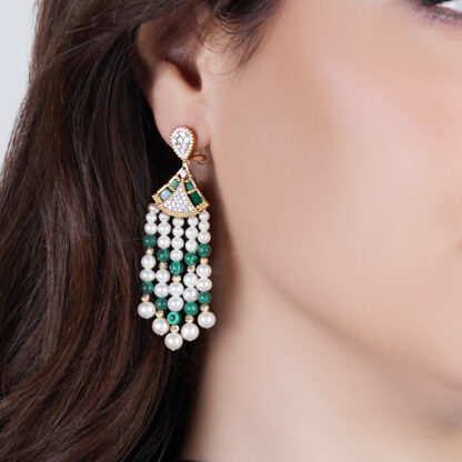 18K Yellow Gold Dangling Earrings with Pearls, Natural Diamonds and Malachite stones - Image 2