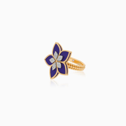 The 18k Yellow Gold Flower-Shaped Ring from the Fortuna Diamond Collection - Image 3