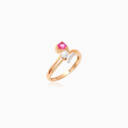 18k rose gold ring decorated with natural diamond and pink topaz and pearl