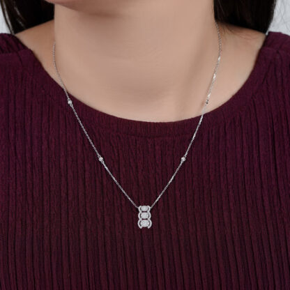18k white gold natural diamond necklace