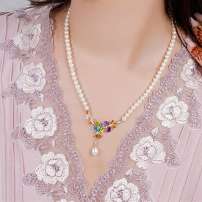 18K YELLOW GOLD PEARL NECKLACE WITH NATURAL DIAMOND & GEMSTONES