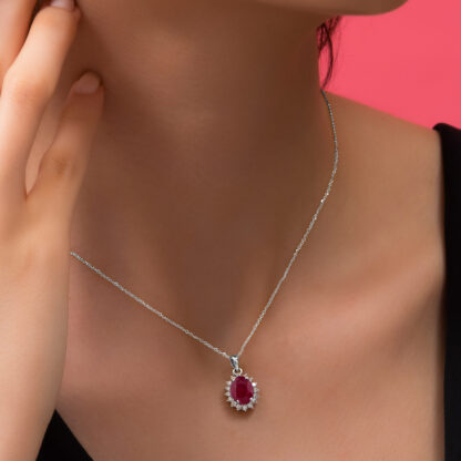 18k DIAMOND WHITE GOLD RUBY NECKALCE