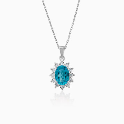 18k White Gold Necklace adorned with a stunning natural garnet centrepiece, surrounded by natural diamonds. Part of the prestigious Diana Collection, this necklace draws inspiration from the iconic royal jewellery worn by Princess Diana. The delicate rose gold complements the soft blush of the Rose Quartz, while the diamonds add a touch of brilliance, creating an elegant piece that evokes timeless beauty and sophistication.