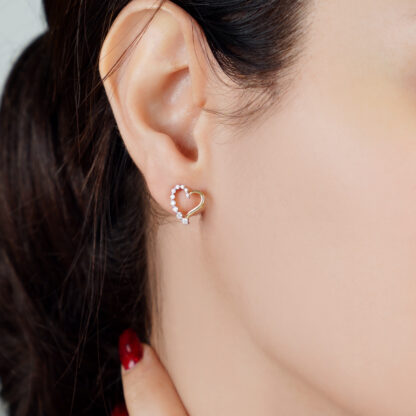 Dunyati Collection: 18K Yellow Gold Heart-Shaped Diamond Earrings - Image 2