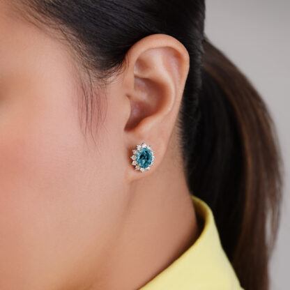 18k DIAMOND WHITE GOLD TOPAZ Earring