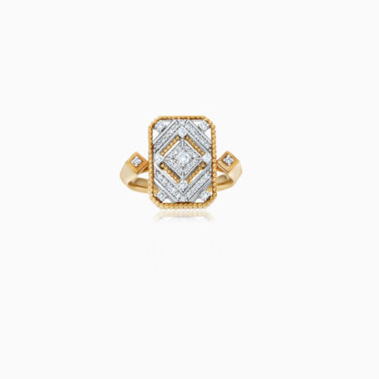 18K YELLOW AND WHITE GOLD RING DECORATED WITH NATURAL DIAMOND STONES