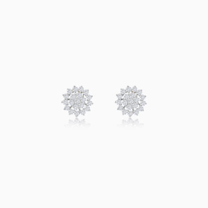18k yellow gold earring with natural diamonds stones