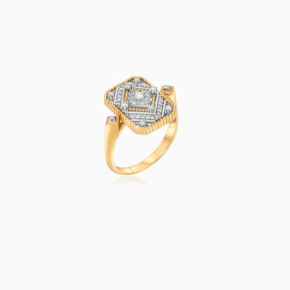 18K YELLOW AND WHITE GOLD RING DECORATED WITH NATURAL DIAMOND STONES
