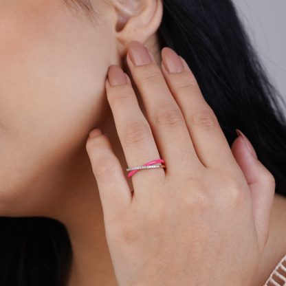 18k Rose Gold Ring with Diamonds and Pink Ceramic - Image 2