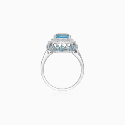 18K White Gold Ring featuring a stunning Natural Diamond and Blue Topaz stones - Image 4
